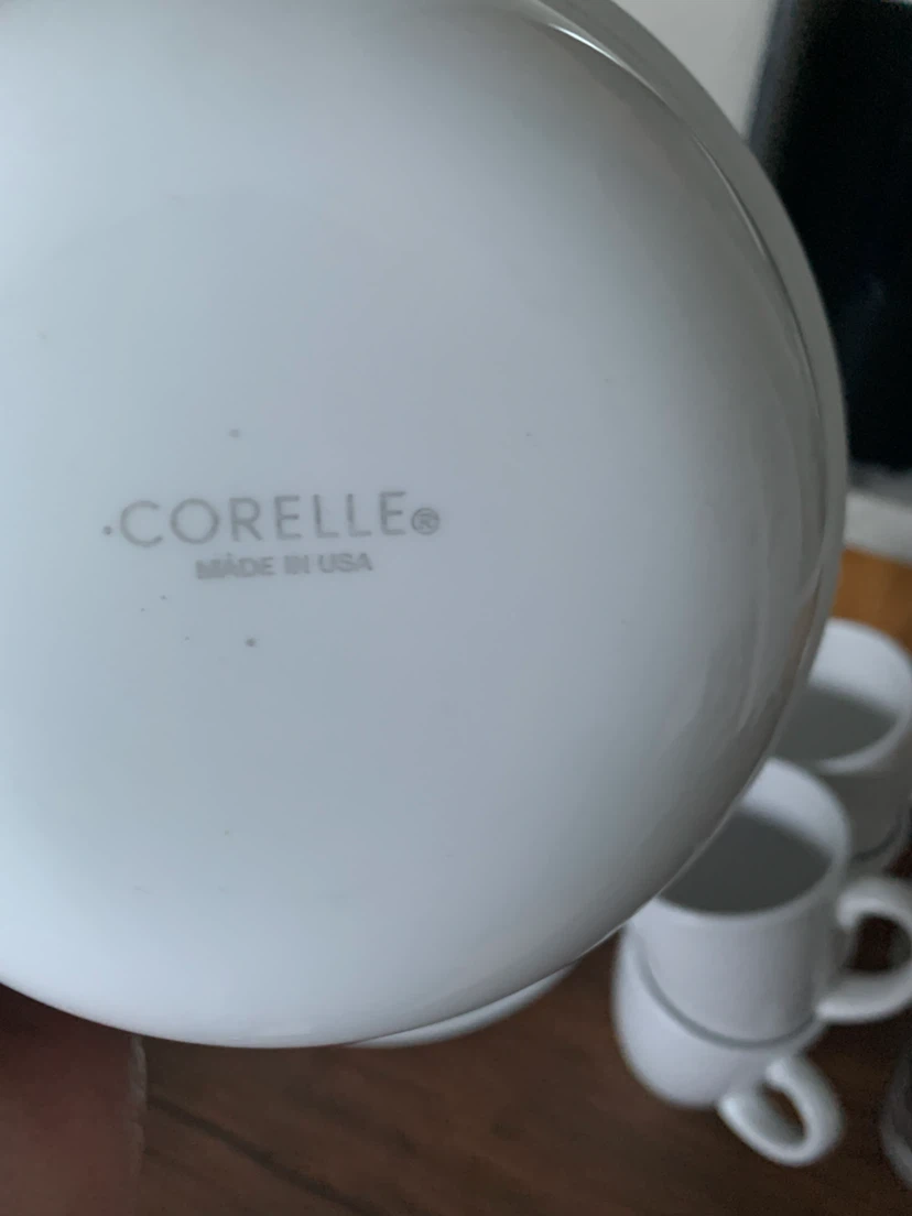 4 Places Corelle Dinnerware and Mug Set - photo 2