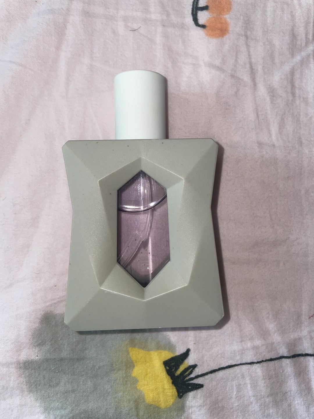 Ariana Grande Perfume - photo 2
