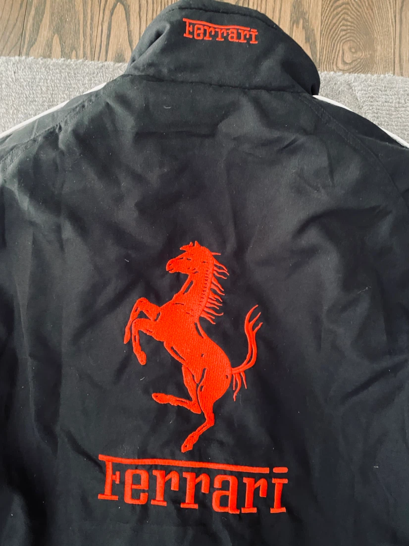 Ferrari Scuderia F1 Racing Jacket men’s small - photo 4