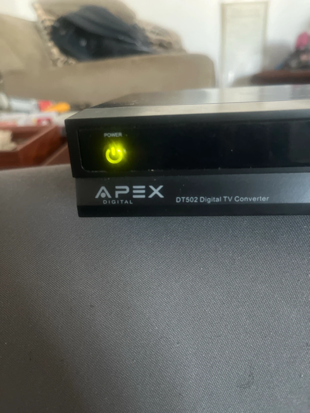 Apex Digital DT502 DTV Converter Box
