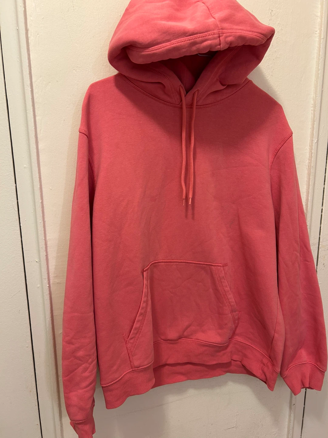 Pink hooded sweatshirt - photo 2