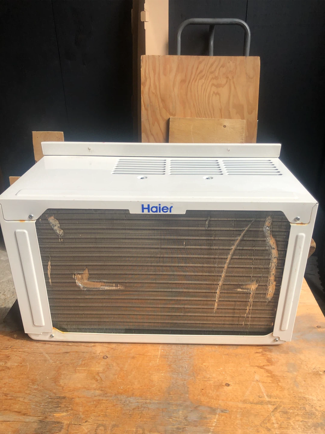 Haier Window Air Conditioner - photo 4