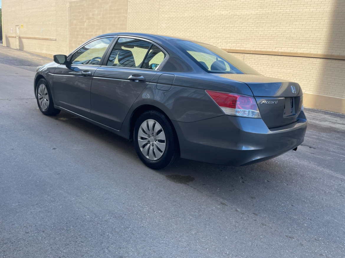 2009 Grey Honda Accord Sedan - photo 4