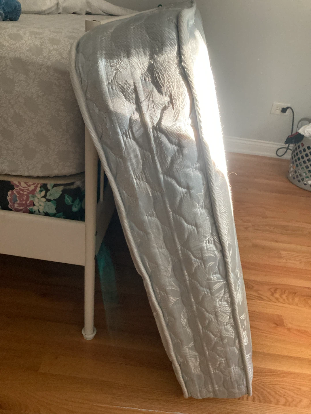 Restonic Marvelous Middle Pacific Twin Mattress - photo 2