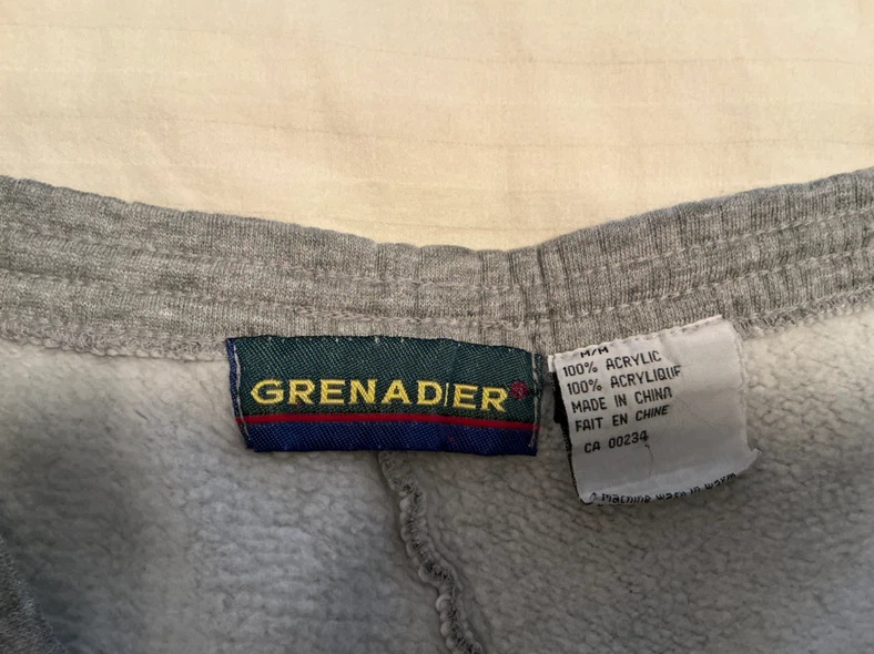 Grenadier grey sweatpants - photo 2