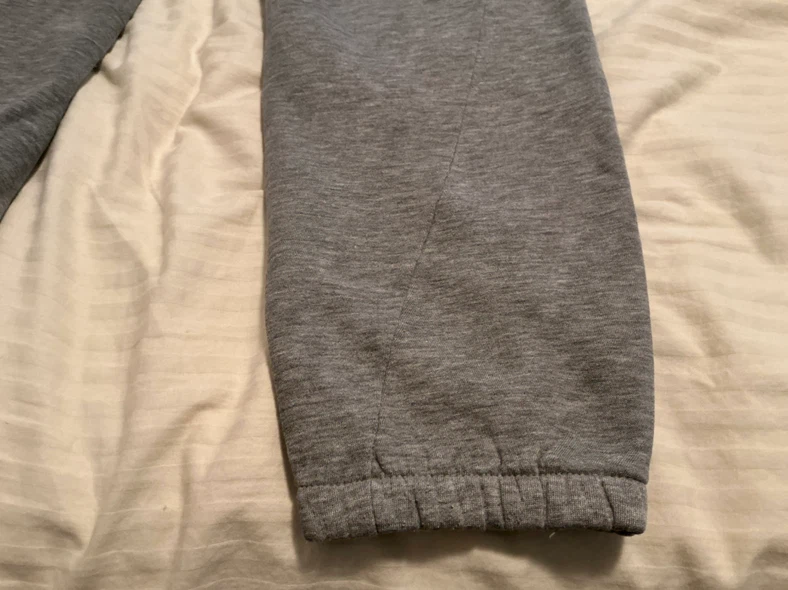 Grenadier grey sweatpants - photo 4