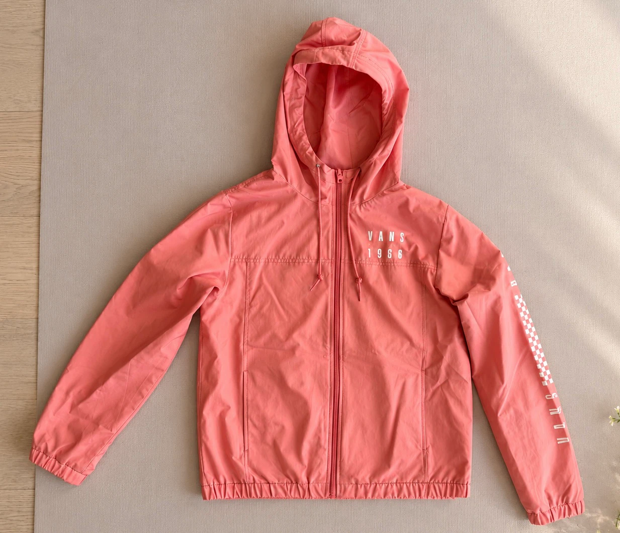 Vans Off The Wall Windbreaker