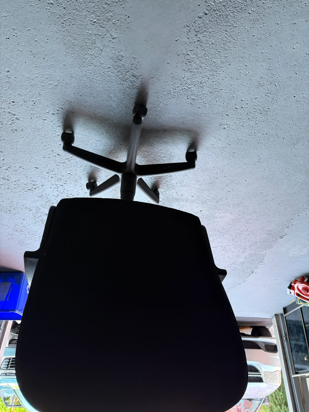 Black Office Chair - photo 2