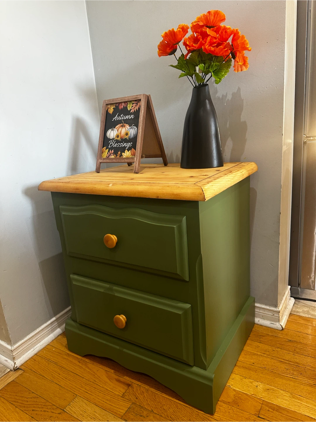 Single Green Two-Drawer Bedside Table - photo 3