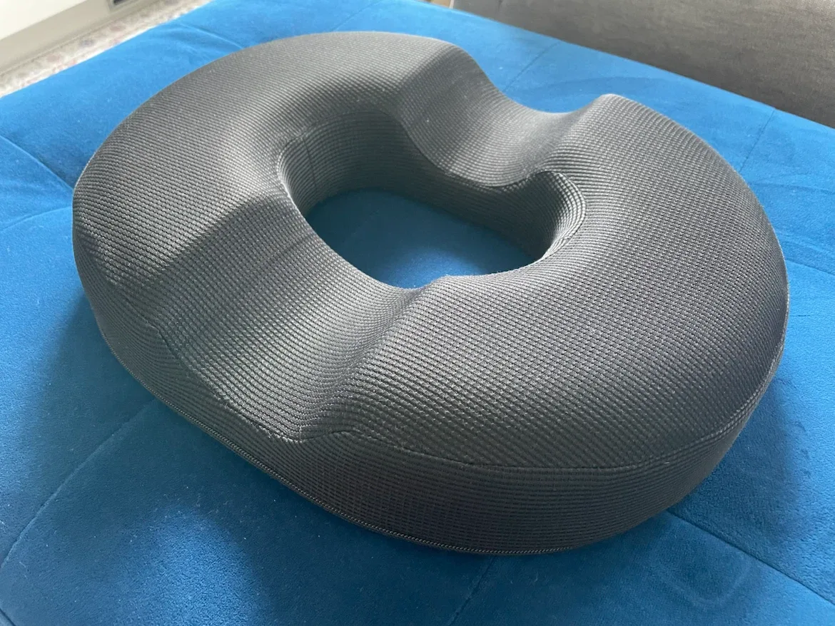 5 Stars United Donut Pillow Cushion
