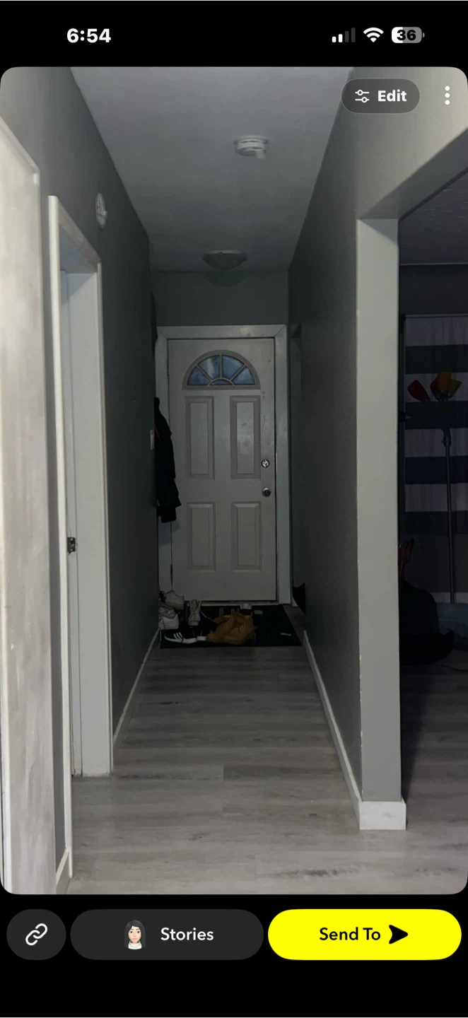 Private room in 2 Beds 1 bath apartment for rent Fully Furnished - photo 5