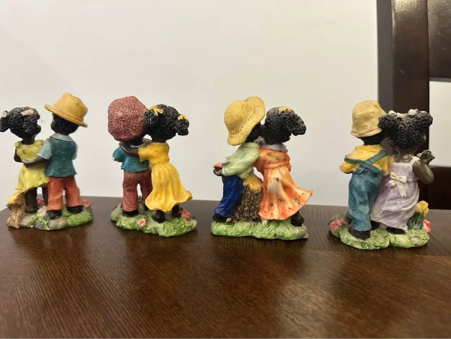 Set of four vintage-style Black Americana figurines - photo 4