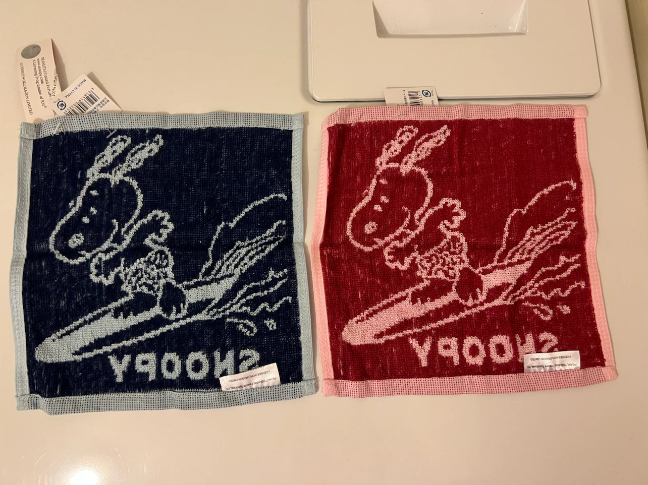 2 Snoopy Cotton Mini Towels - photo 3