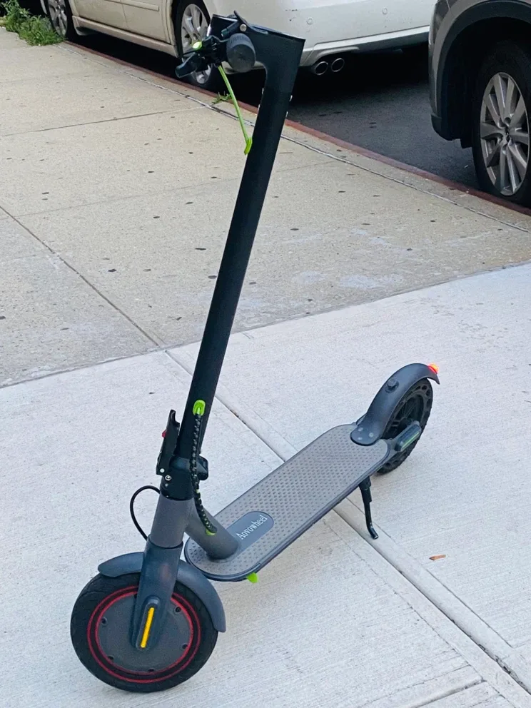 Electric ⚡️ Scooter run fast - photo 2