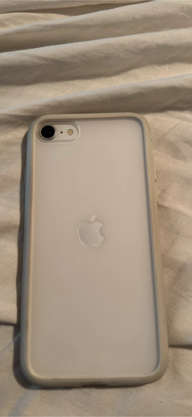 Iphone se 3rd generation - photo 2