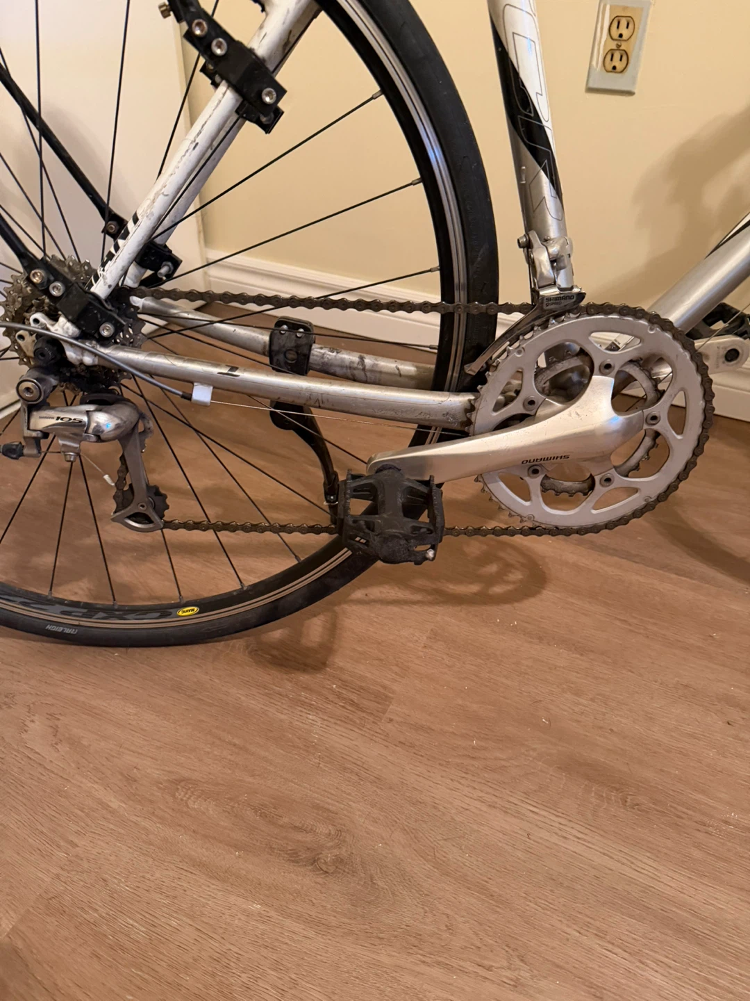 Giant FCR Road Bike - photo 3