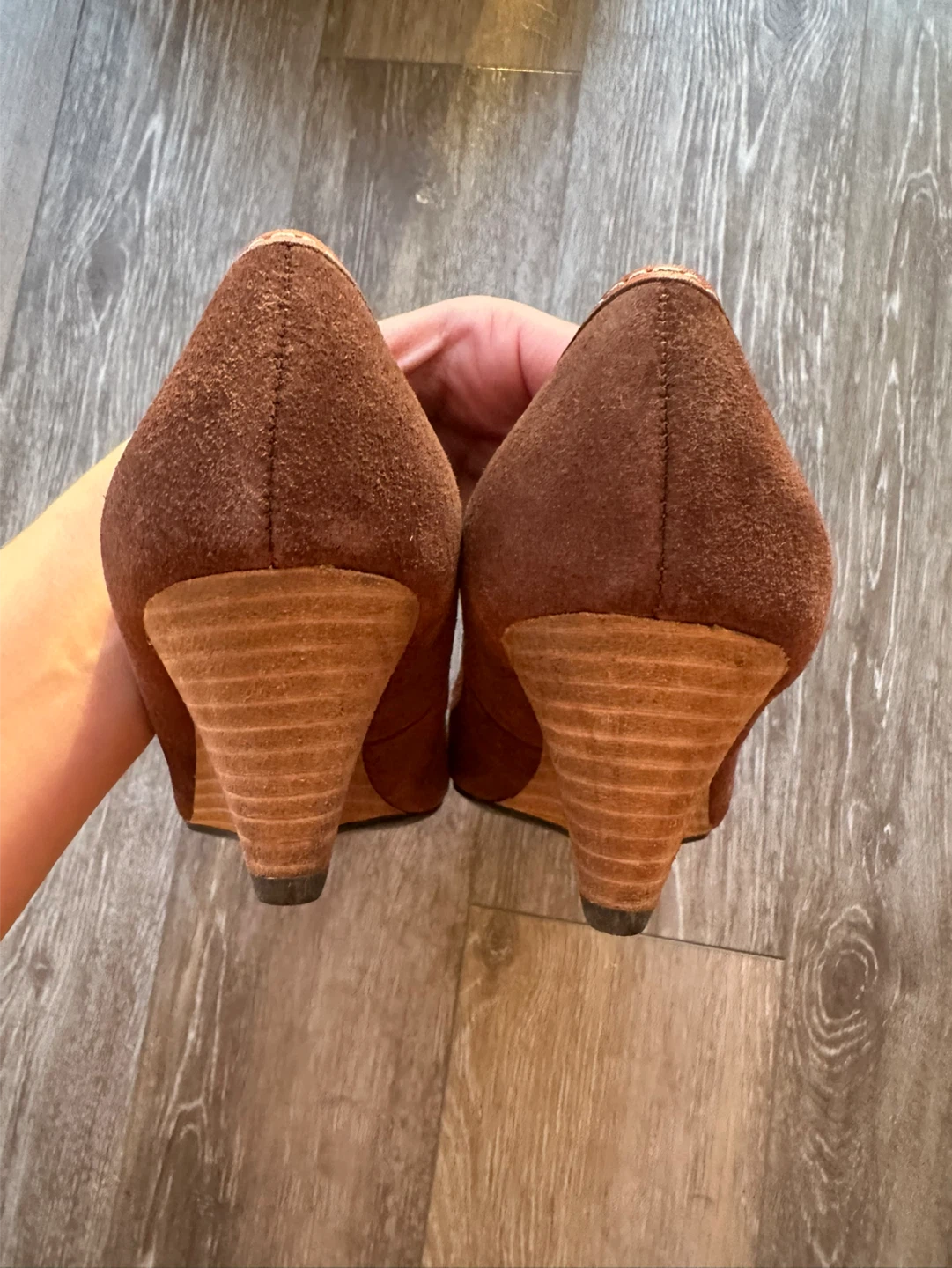Brand new Lauren Ralph Lauren Brown Suede Wedge Pumps - photo 5