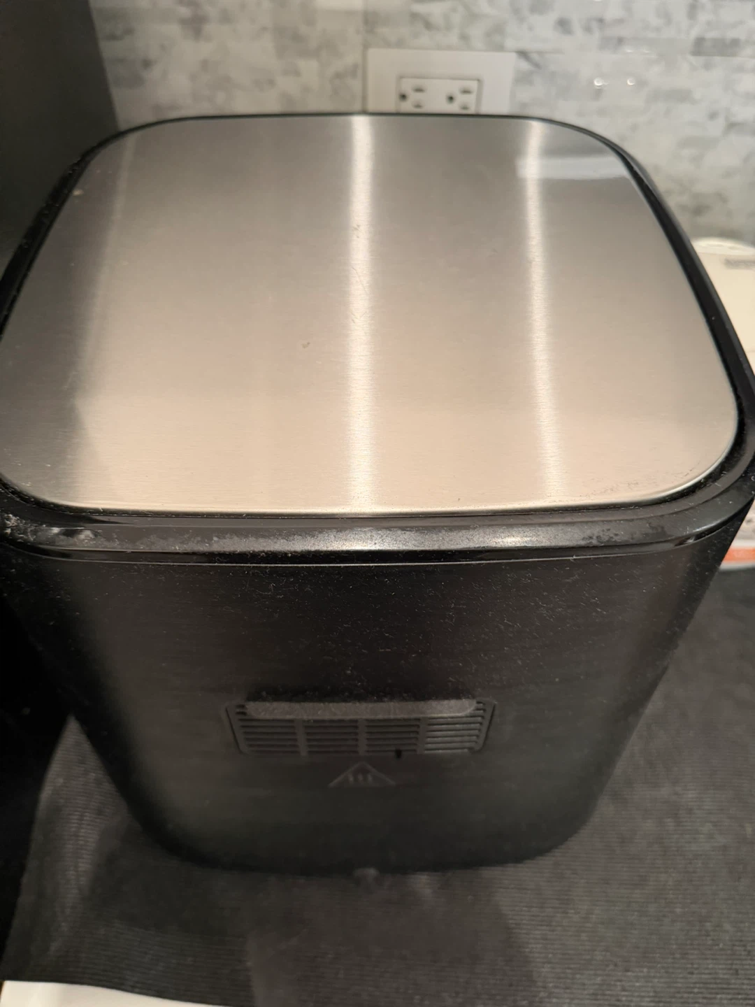 Insignia Digital Air Fryer - photo 3