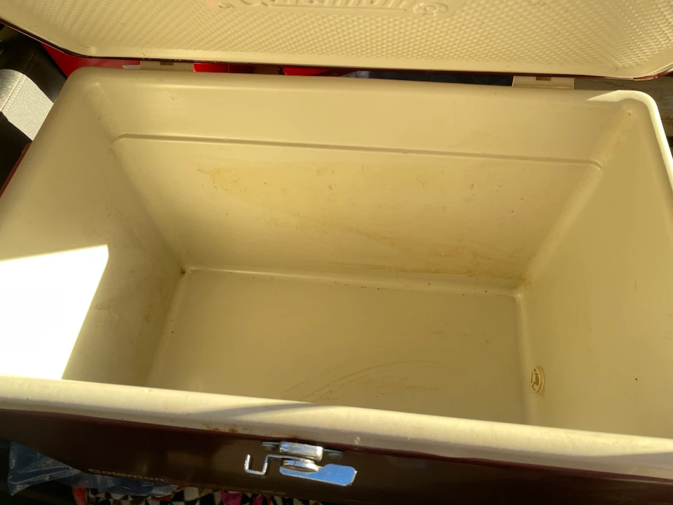 Vintage Coleman Steel Belted 54 Cooler - photo 2
