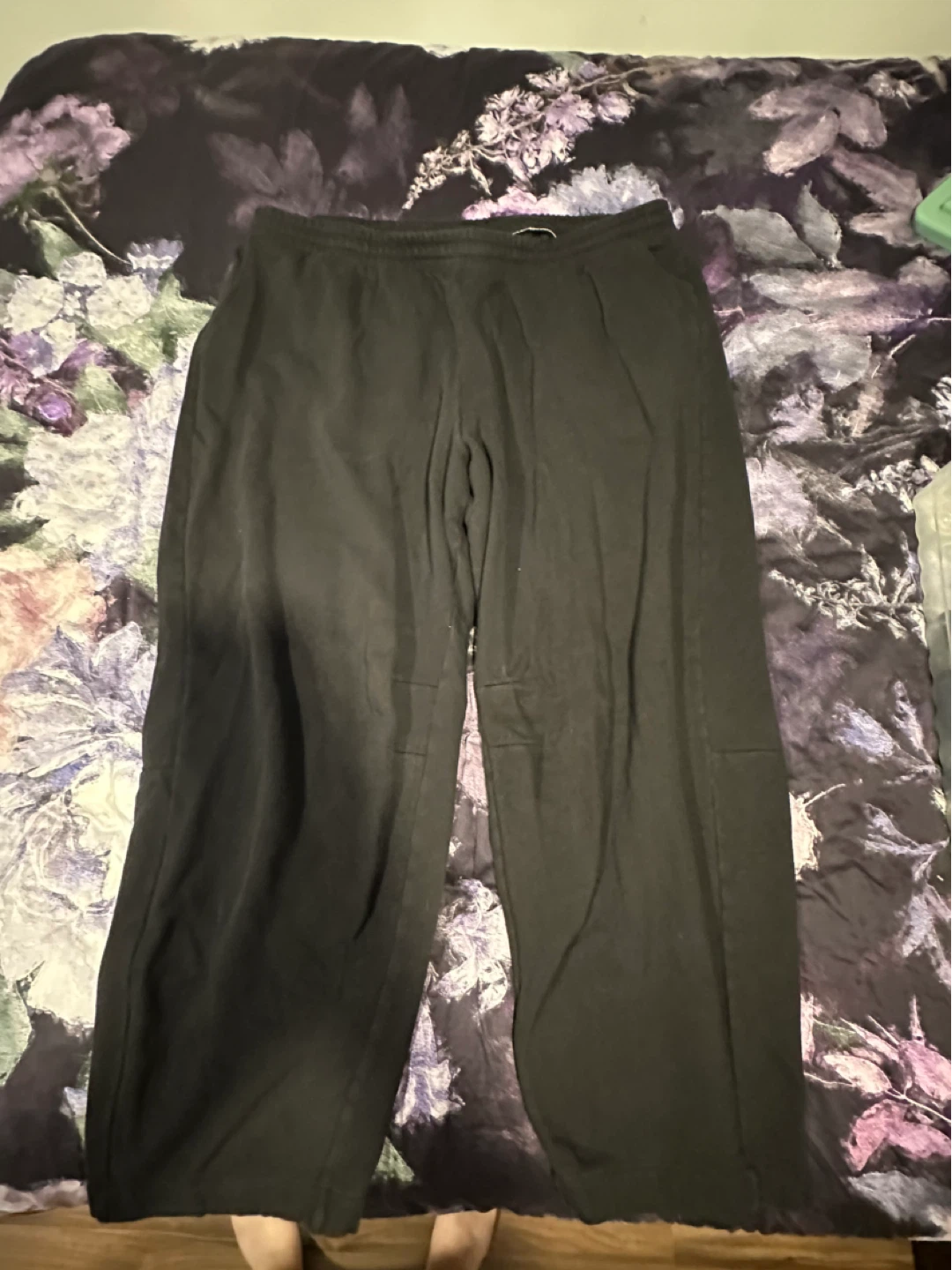 XXL Wide-Leg Women’s Sweatpants