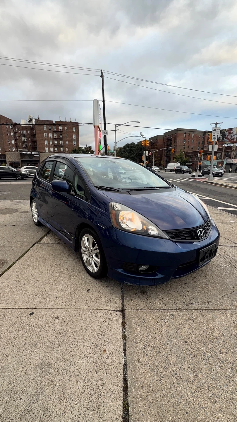 Blue Honda Fit - photo 5