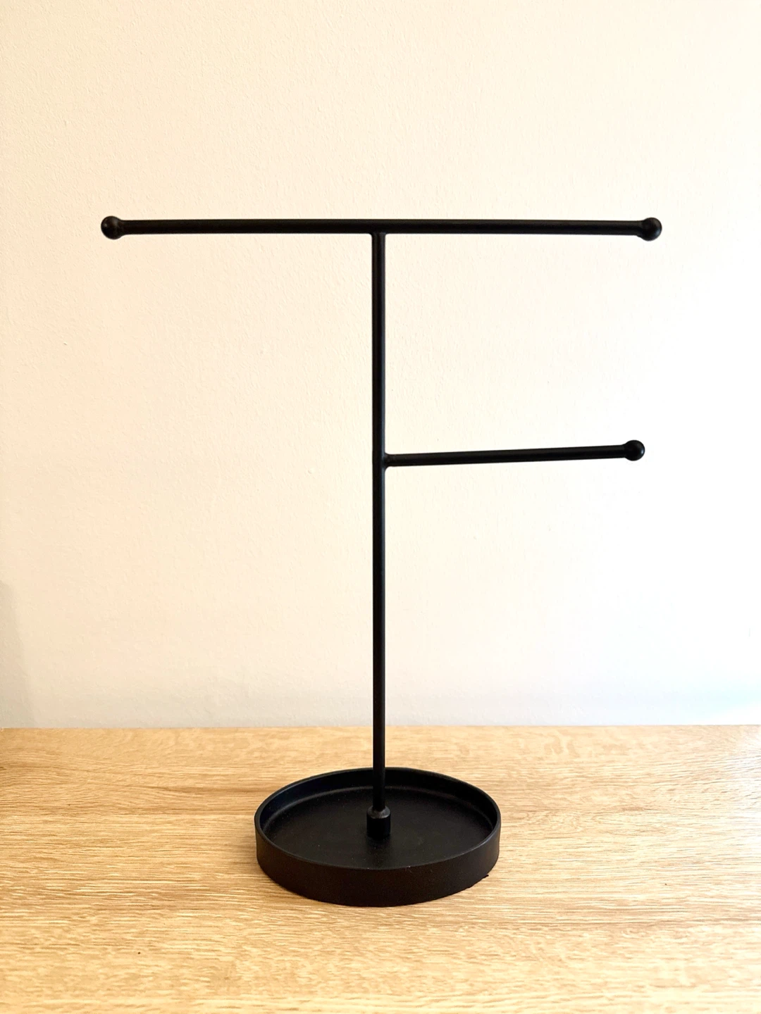 H&M Black Metal Jewelry Stand