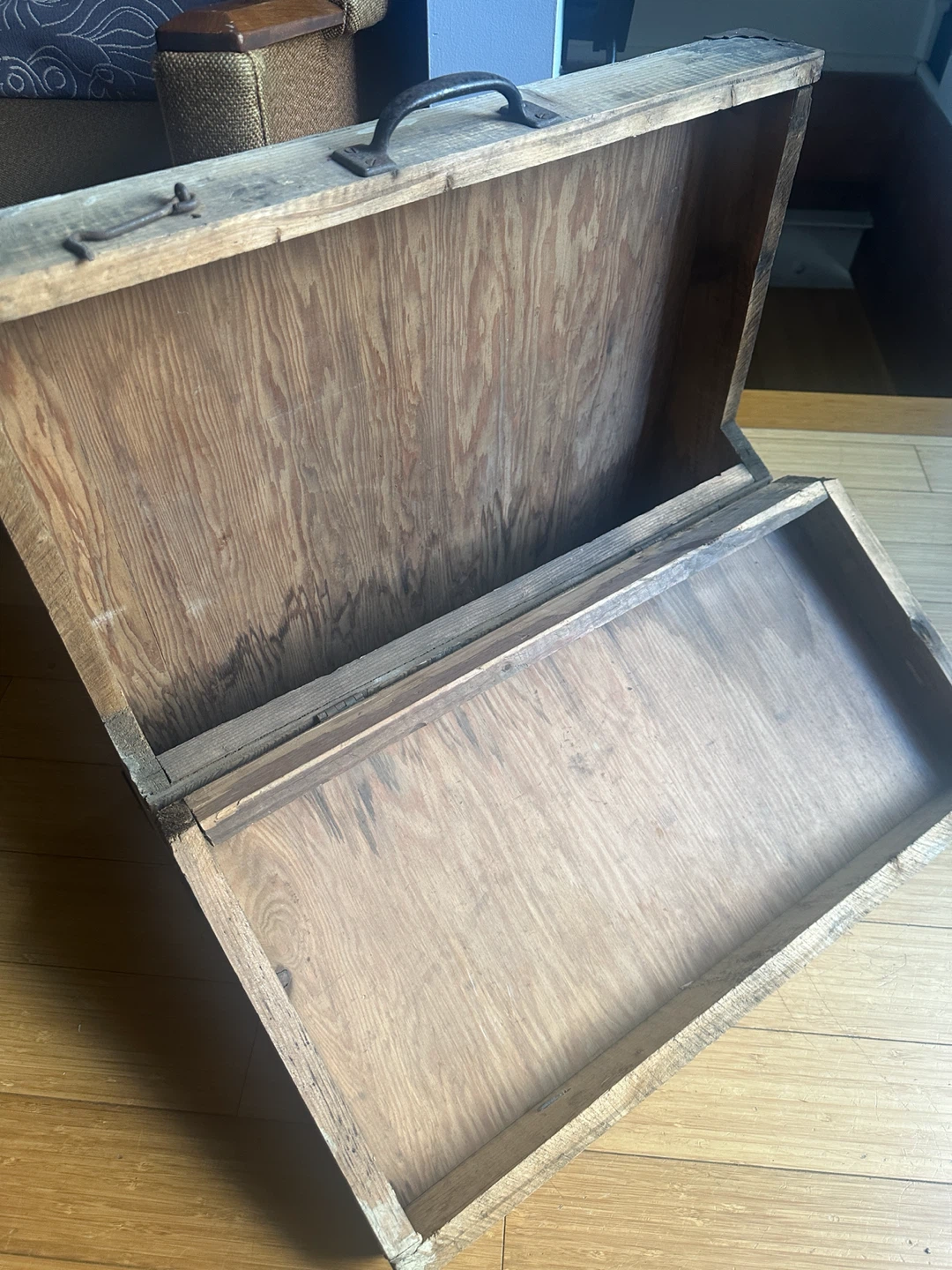 PRIMITIVE ANTIQUE CARPENTERS TOOL BOX VINTAGE WOOD CRATE - photo 3