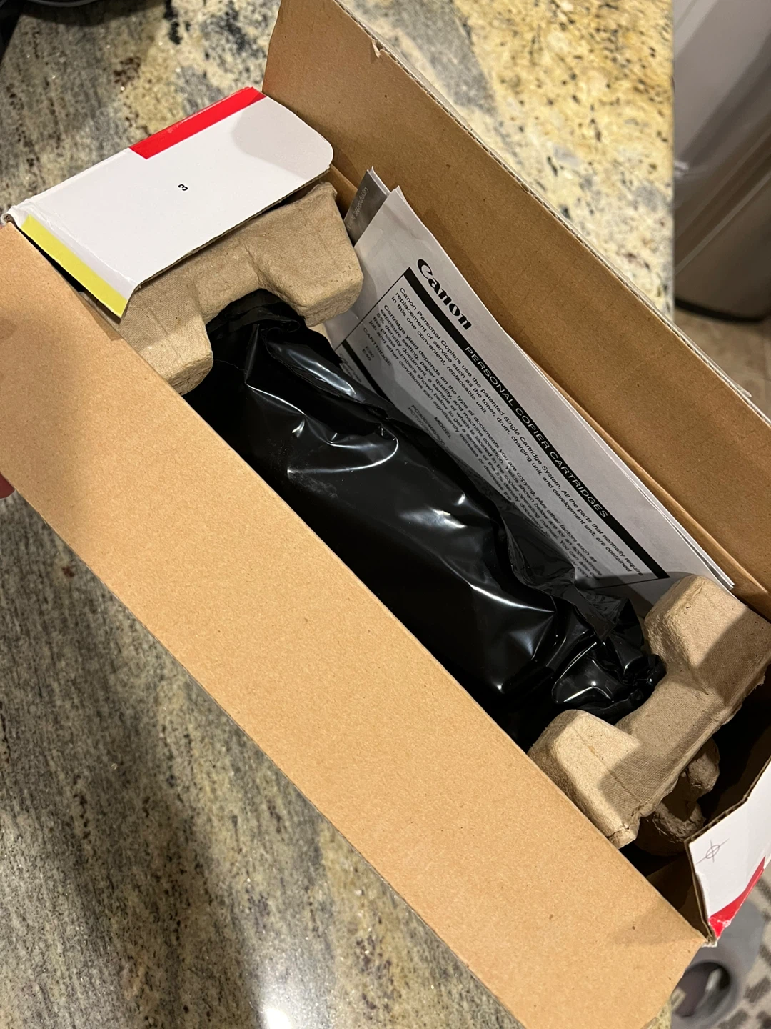 Canon E40 Toner Cartridge - photo 2