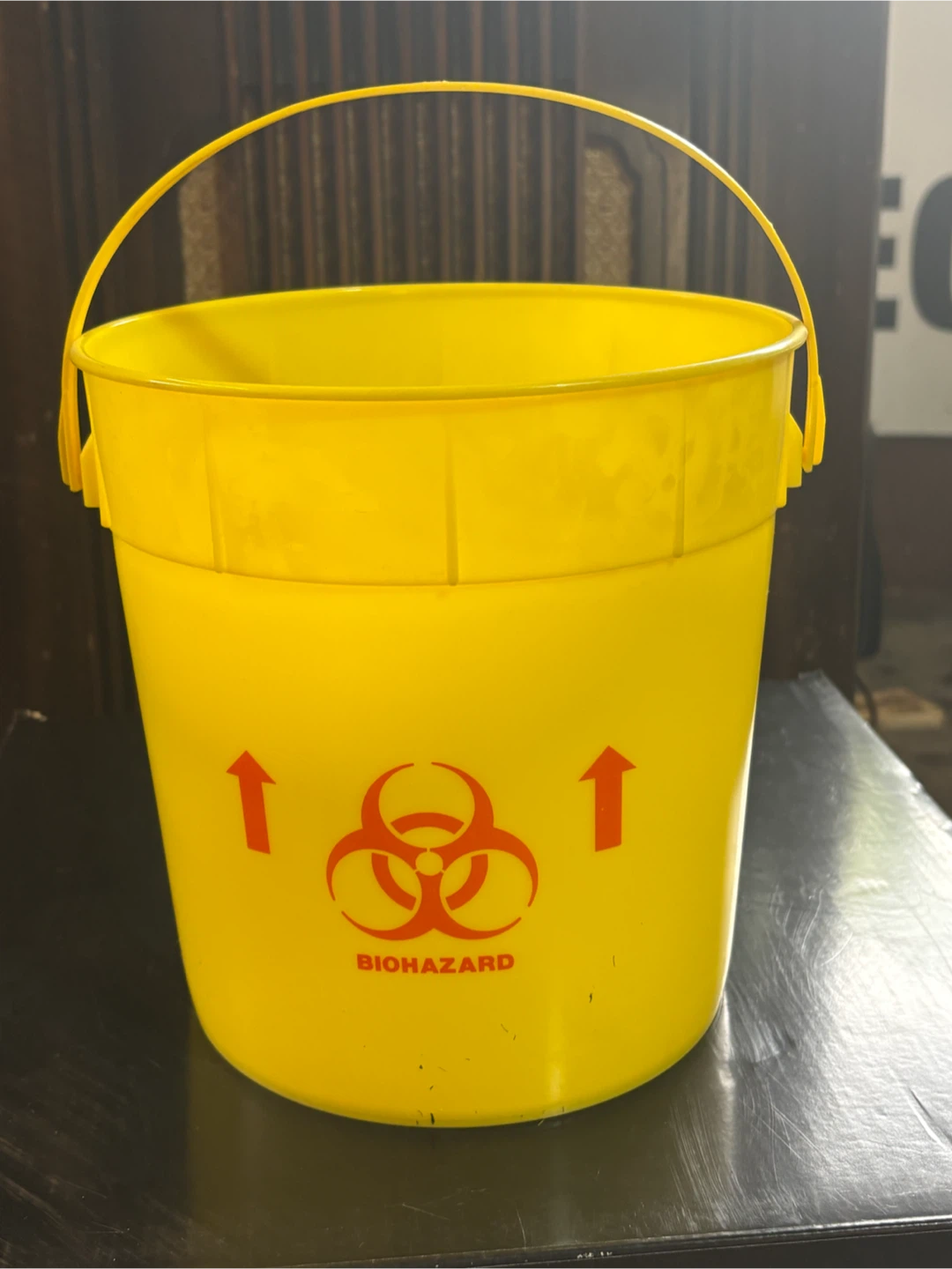 Halloween trick or treat buckets - photo 4