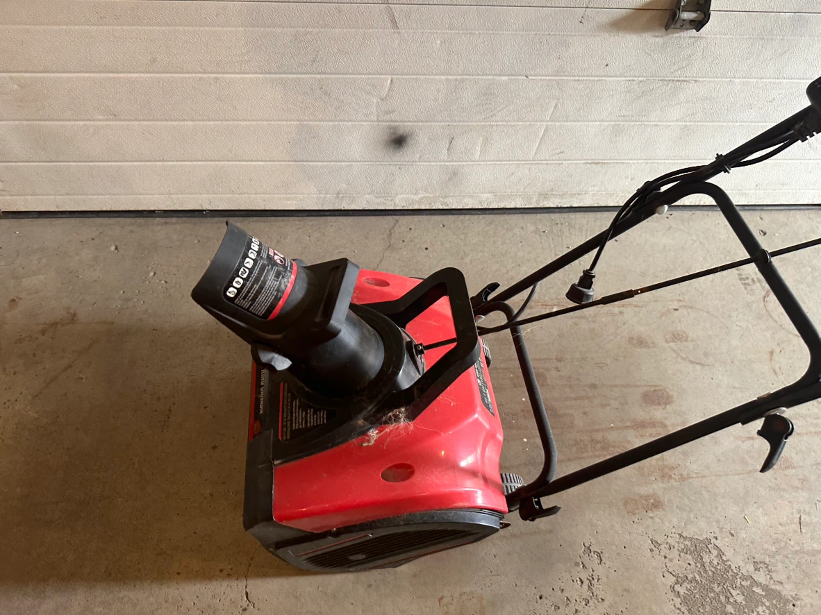 Electric Snow Thrower - photo 2
