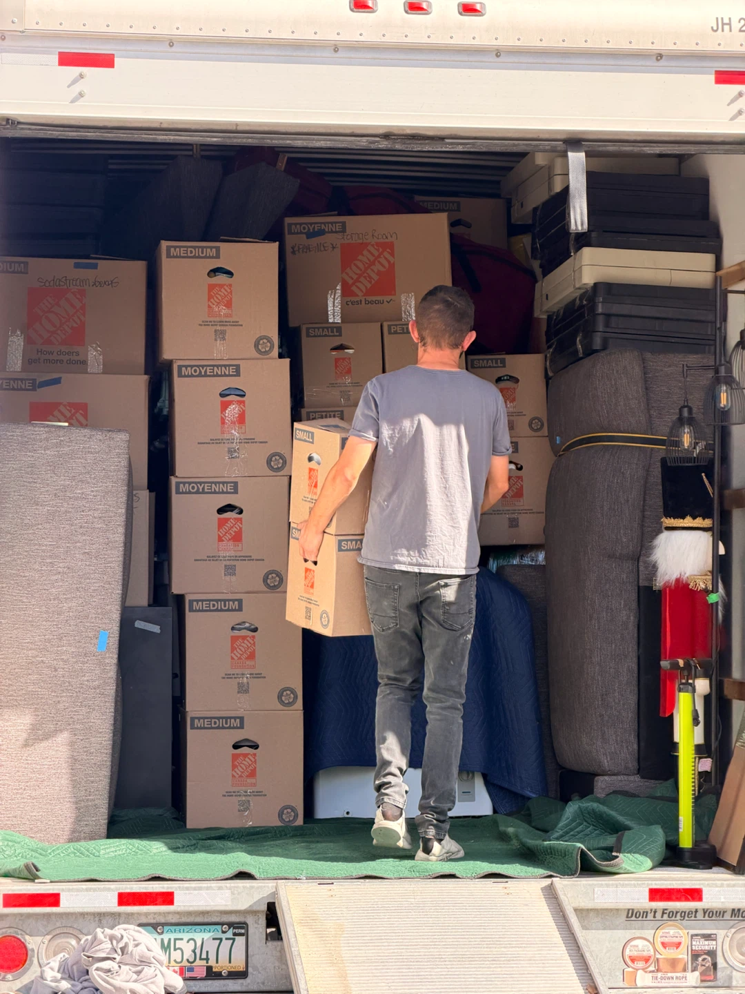 Supreme Moving Services - photo 4