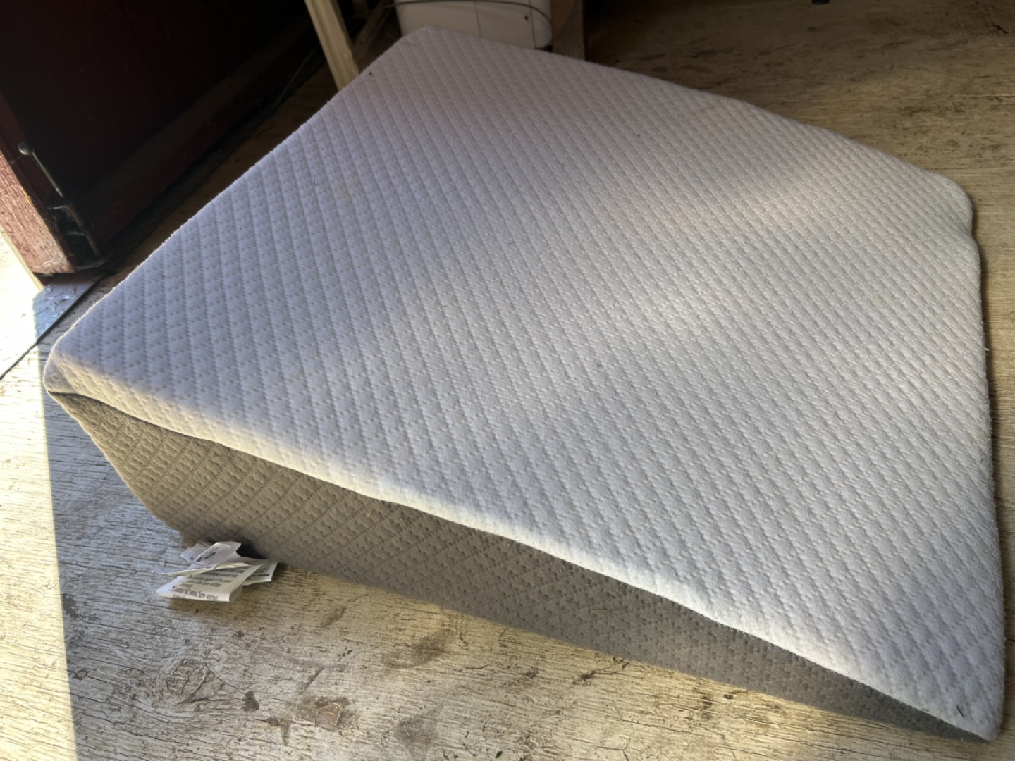 Foam Bed Wedge Pillow