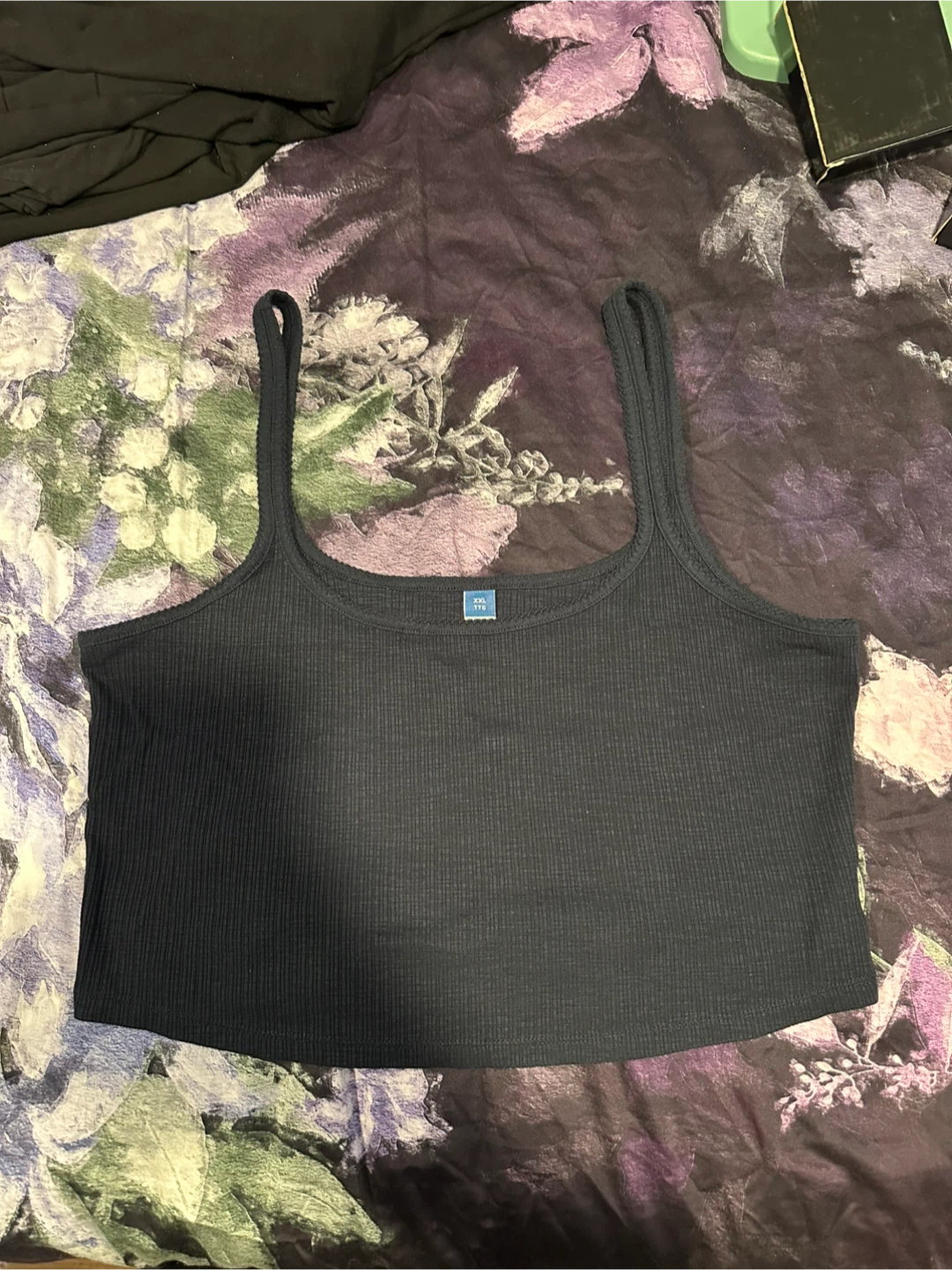 Tank Top and T-Shirt Lot - photo 2