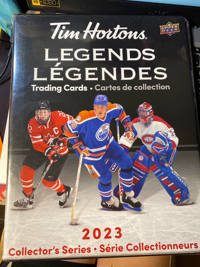 2023 Tim Hortons Legends Trading Card Collector's Binder