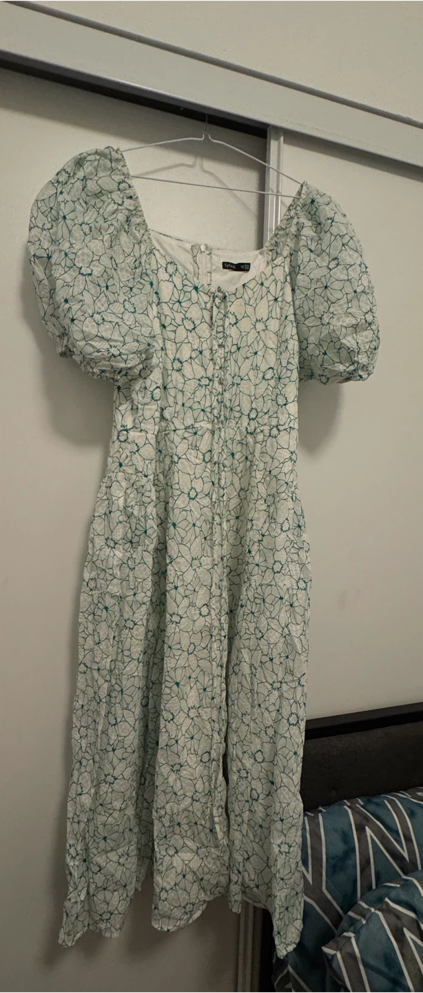 Splash Floral Puff Sleeve Midi Dress