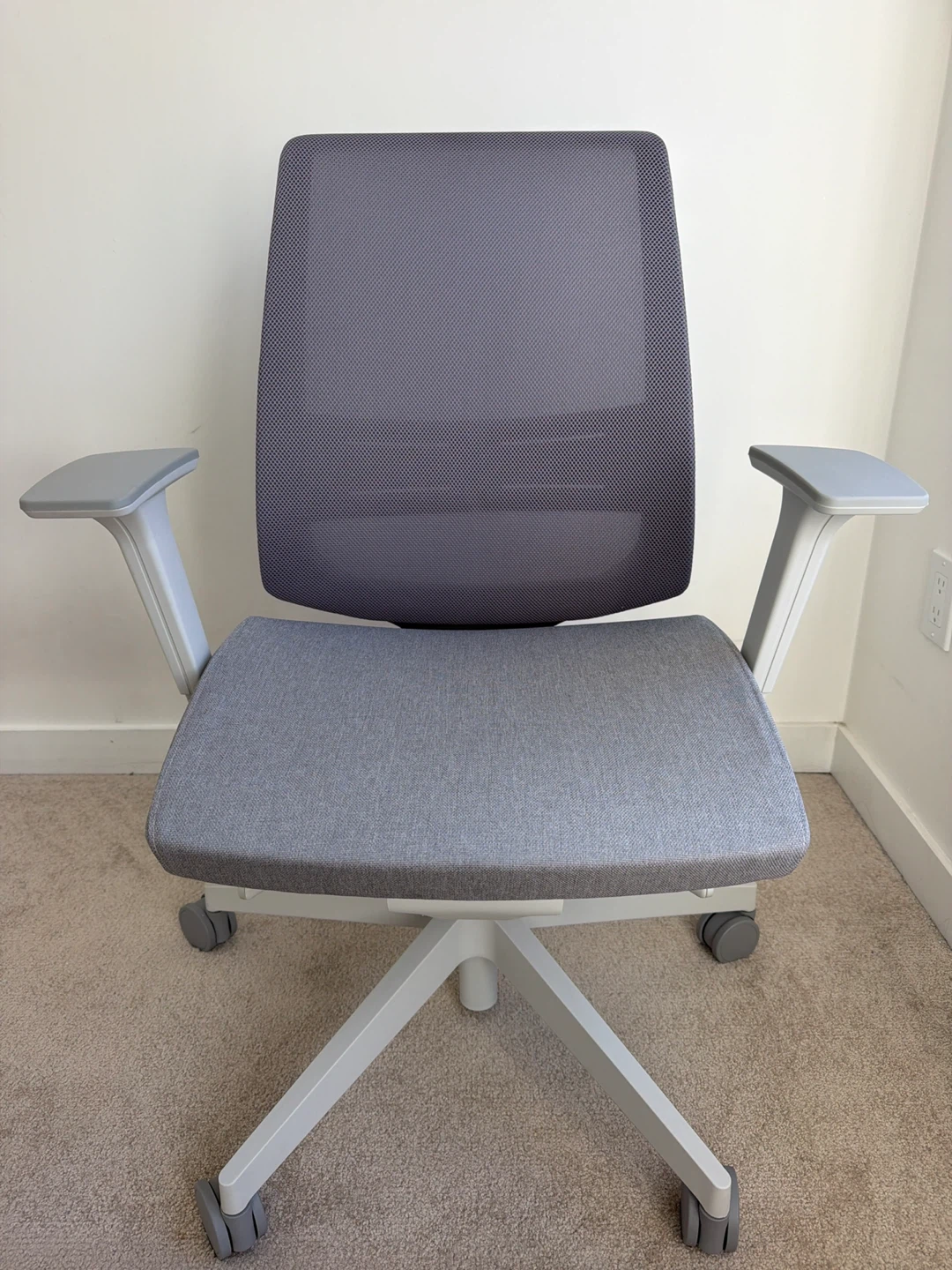 Grey Office Chair with Mesh Back (Knoll K.Task Chair)
