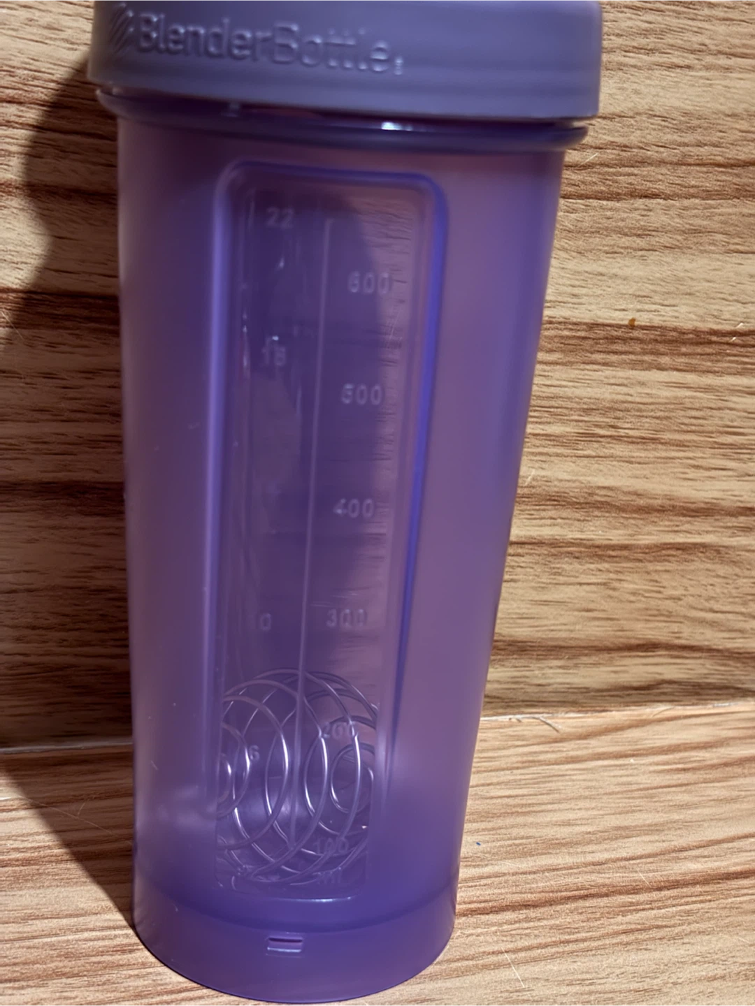 Brand new! BlenderBottle Classic V2 Shaker Bottle 28oz - photo 3