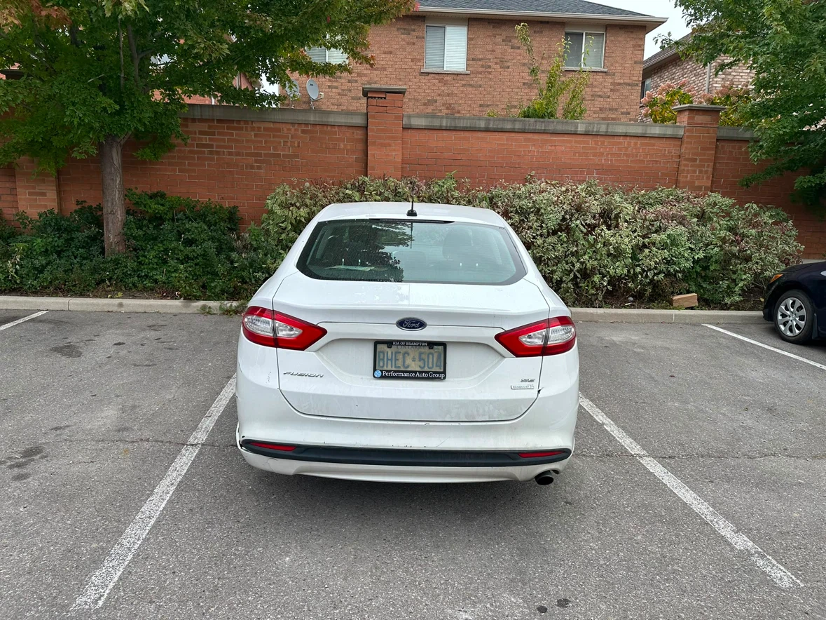 Car - photo 4