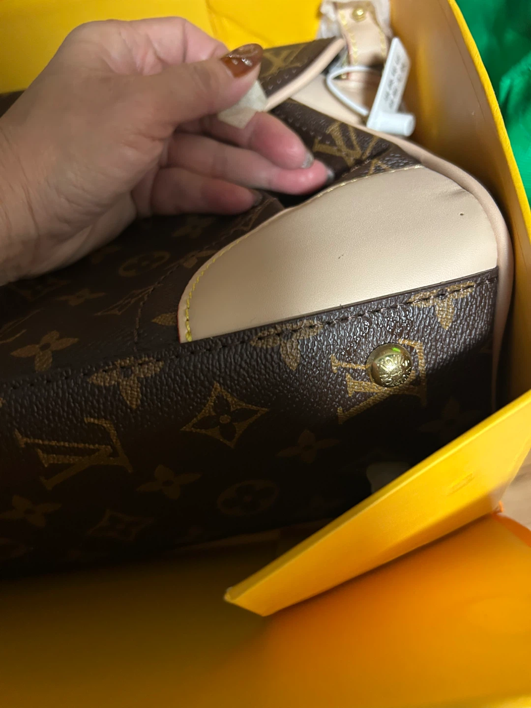 Louis Vuitton Monogram Handbag - photo 2