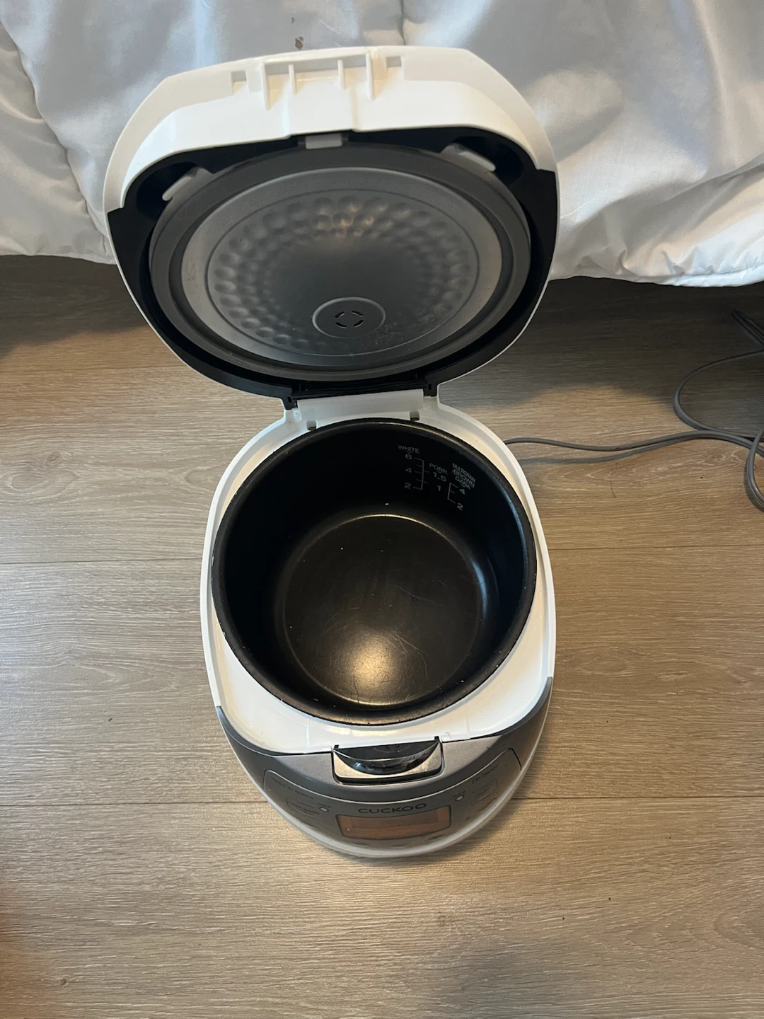 Cuckoo Rice Cooker - photo 2