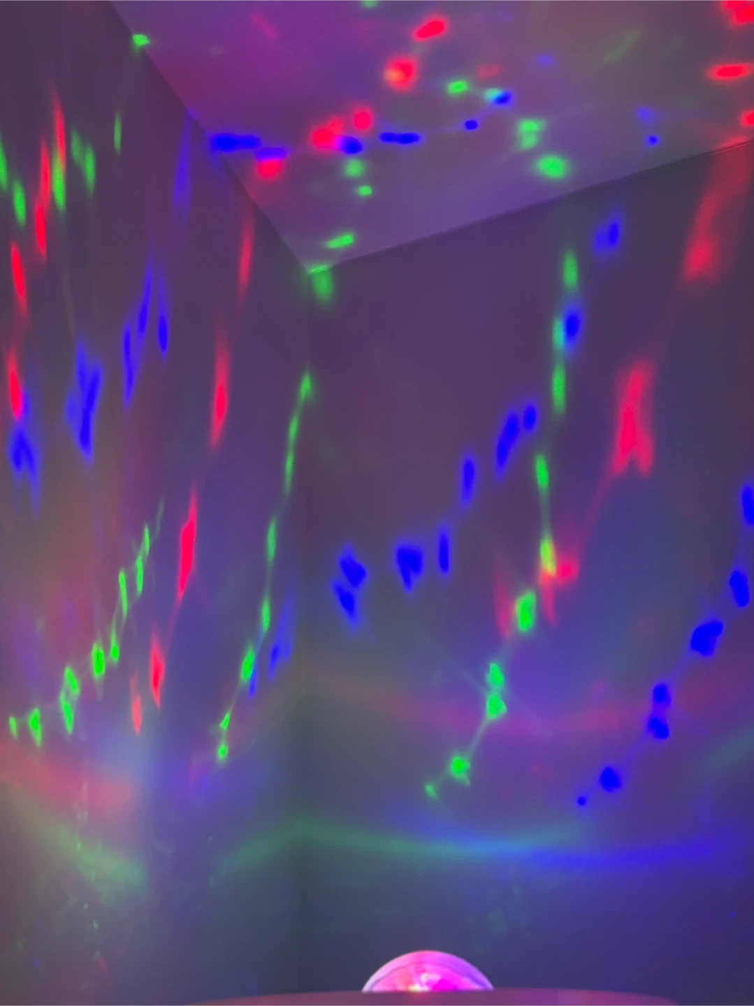 Gemmy Spirals Projection Light Bulb - photo 2