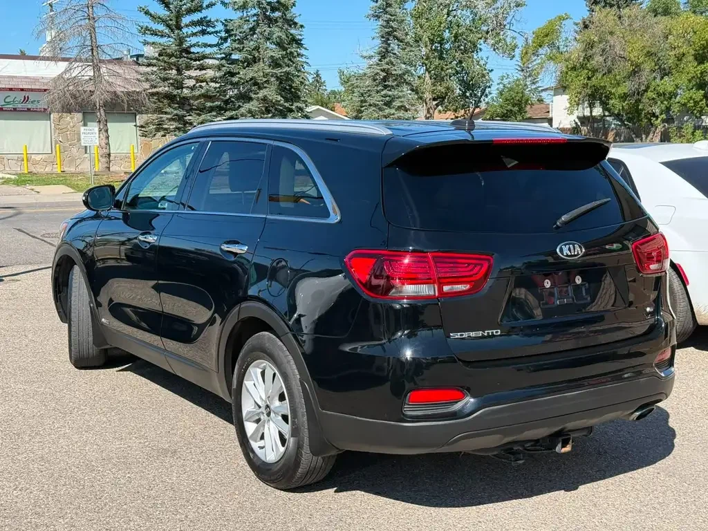 2020 Kia Sorento - photo 2
