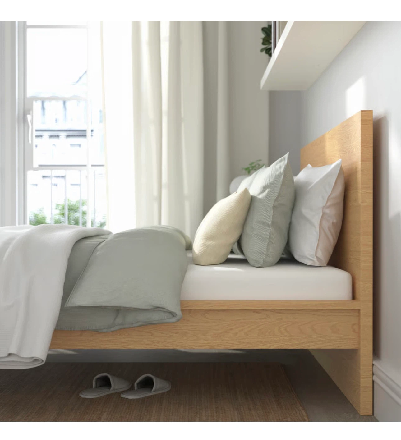 IKEA MALM King Bed Frame in Oak Veneer - photo 3