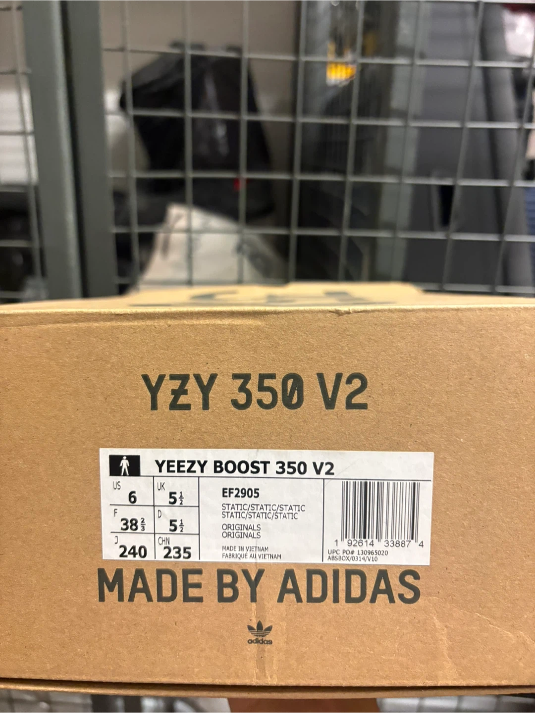 Adidas Yeezy Boost 350 V2 Static Size 6 - photo 3