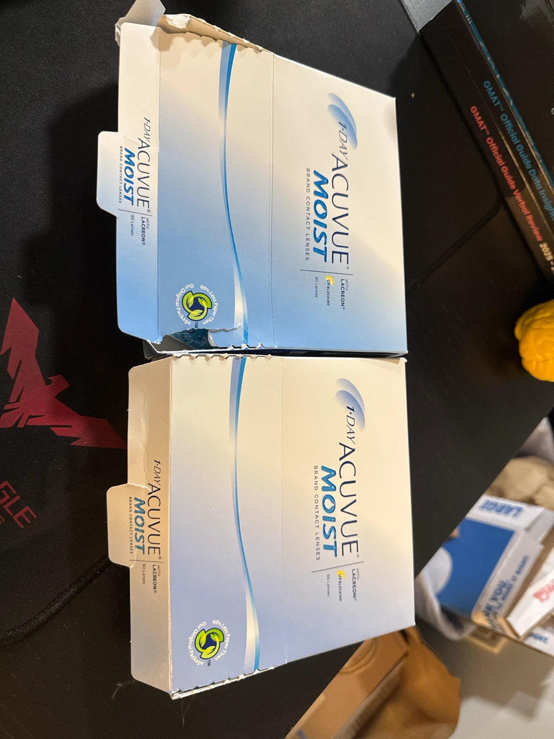 2 Boxes 1-Day Acuvue Moist Contact Lenses - photo 2