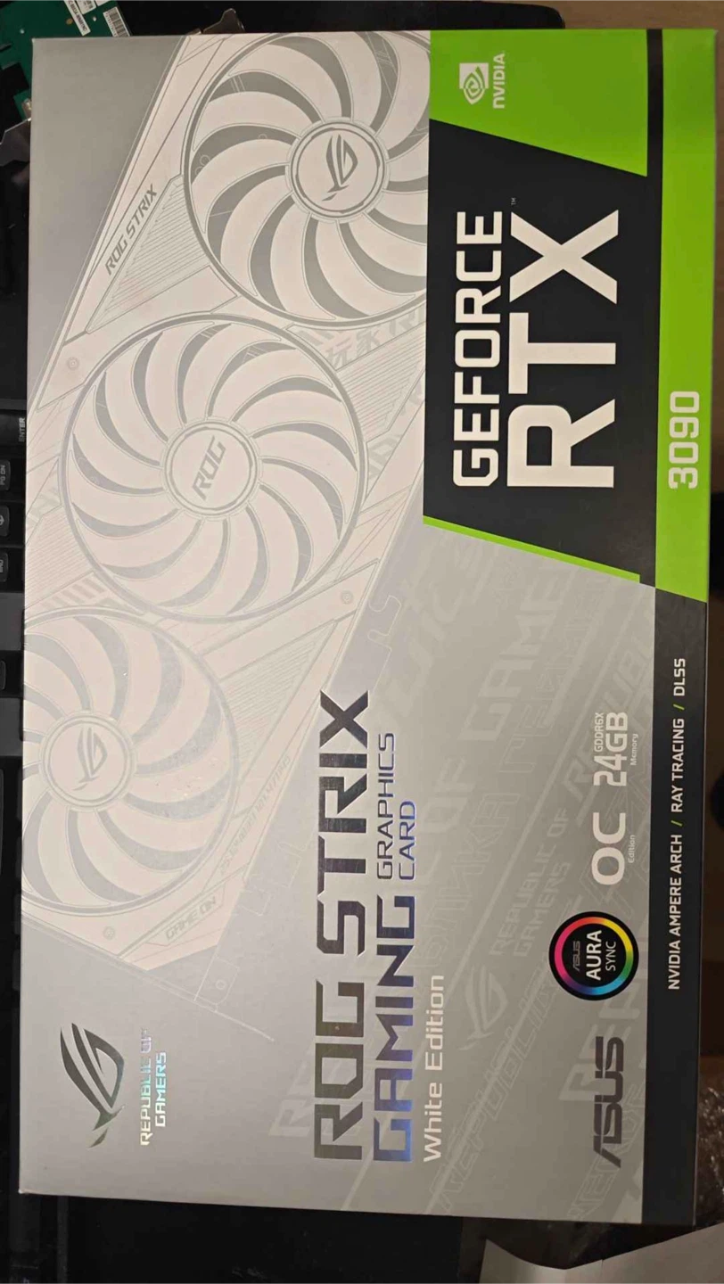 ASUS ROG Strix GeForce RTX 3090 White Edition - photo 4