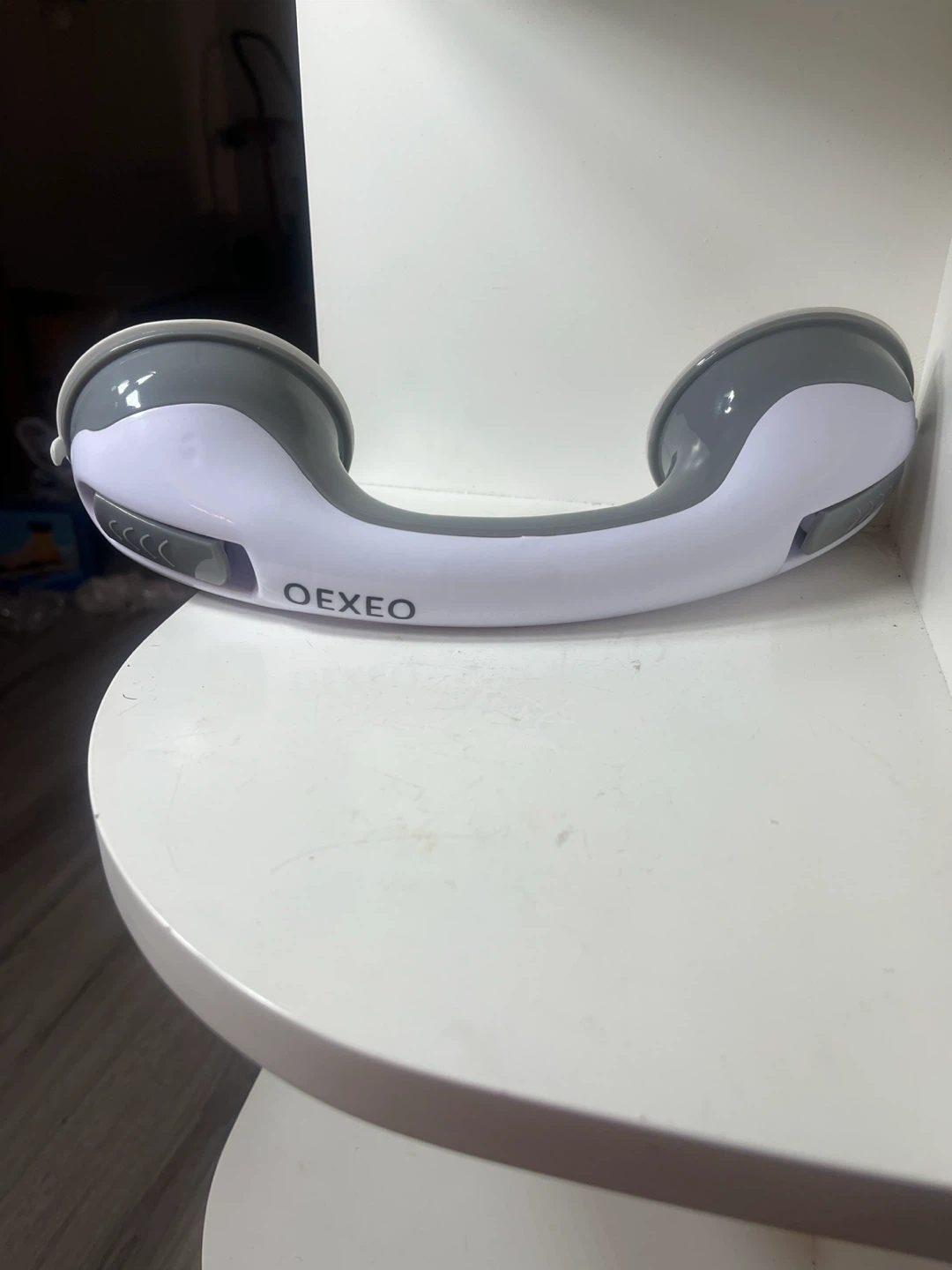 OEXEO Suction Cup Safety Handle - photo 3