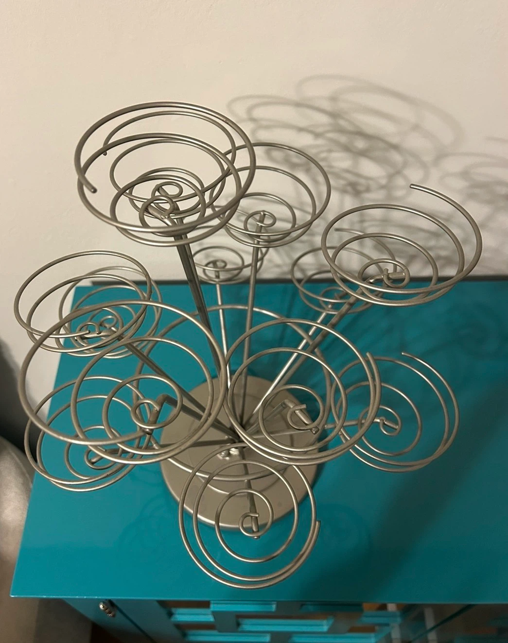 Silver Metal Wire Tiered Rotating Cupcake Stand - photo 2