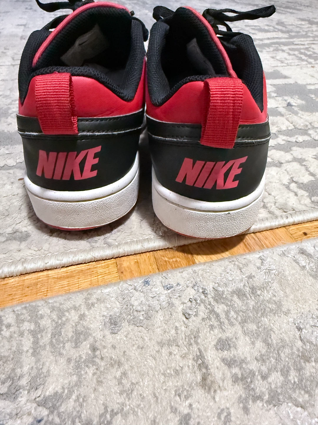 Nike Black and Red Sneakers - photo 5