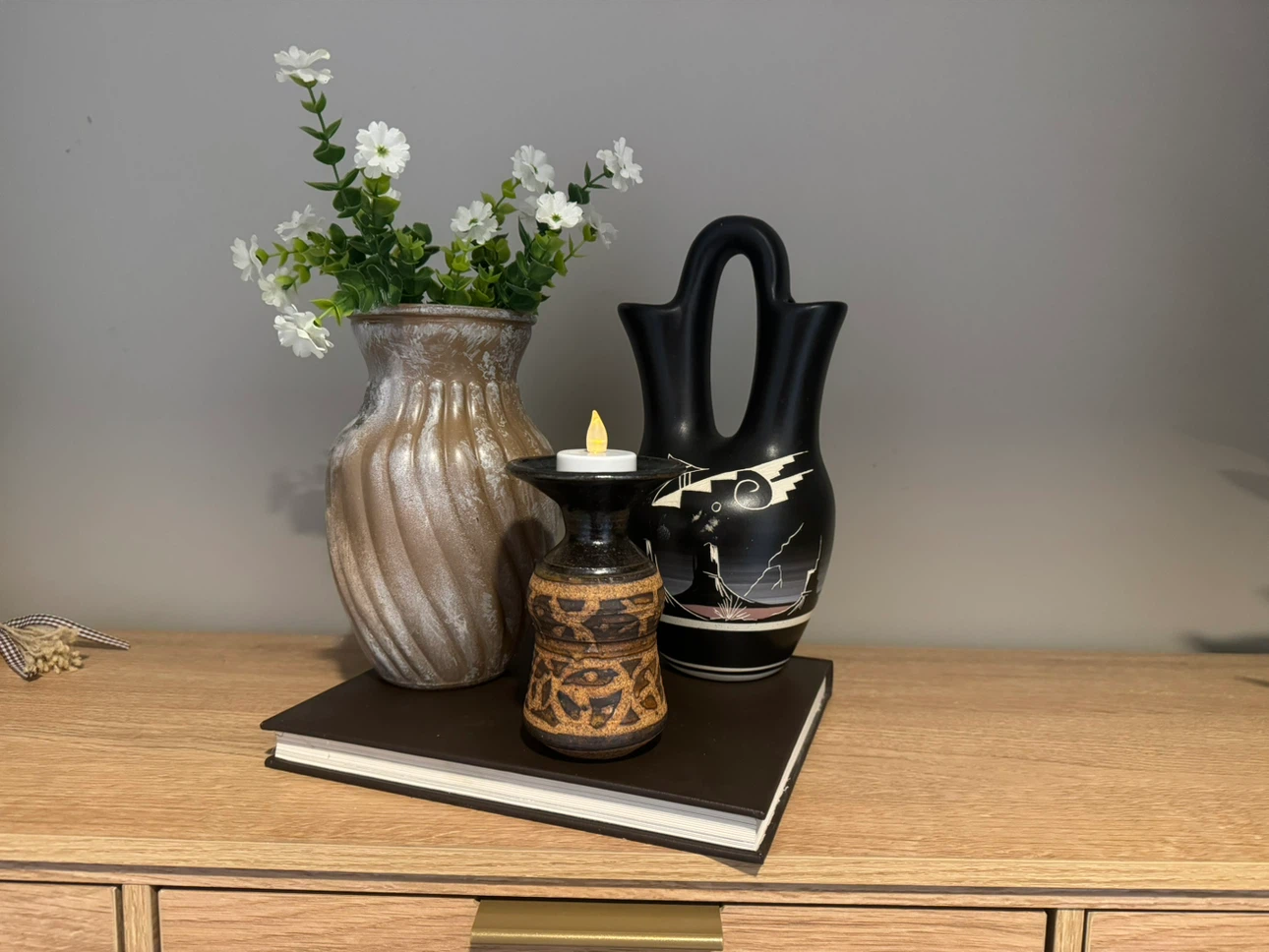 Set of Two Decorative Vases - photo 4